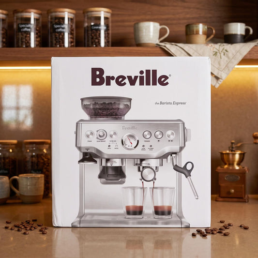 Breville Stainless Steel Barista Express Espresso Machine Light Silver BES870XL: 15 Bars Pressure, Milk Frother, Grinder-Black