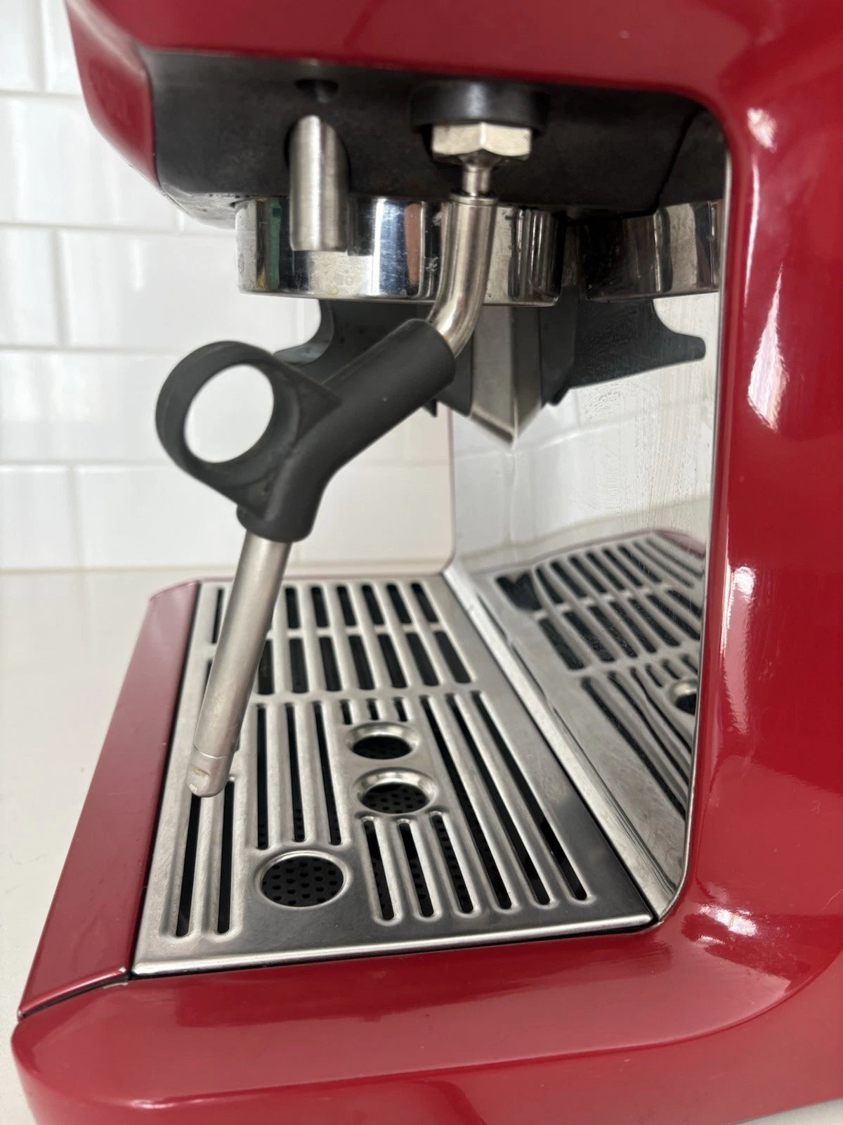 Rare Breville Barista Express BES870CXL Espresso Machine, Red Brushed Steel